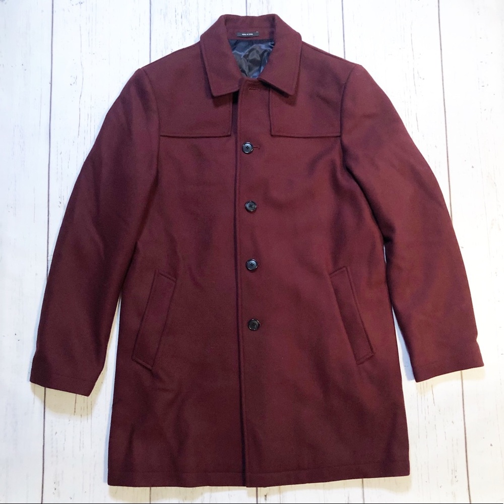 Club Monaco red wool men’s short trench coat 40 medium made by Mario Bellucci